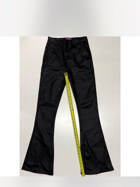 Edikted black coated flare
